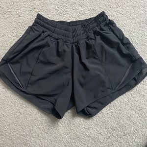 Size 4 lululemon shorts